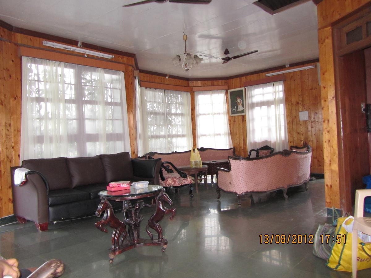 Sona Villa, The Lake Chalet Kudal  Luaran gambar
