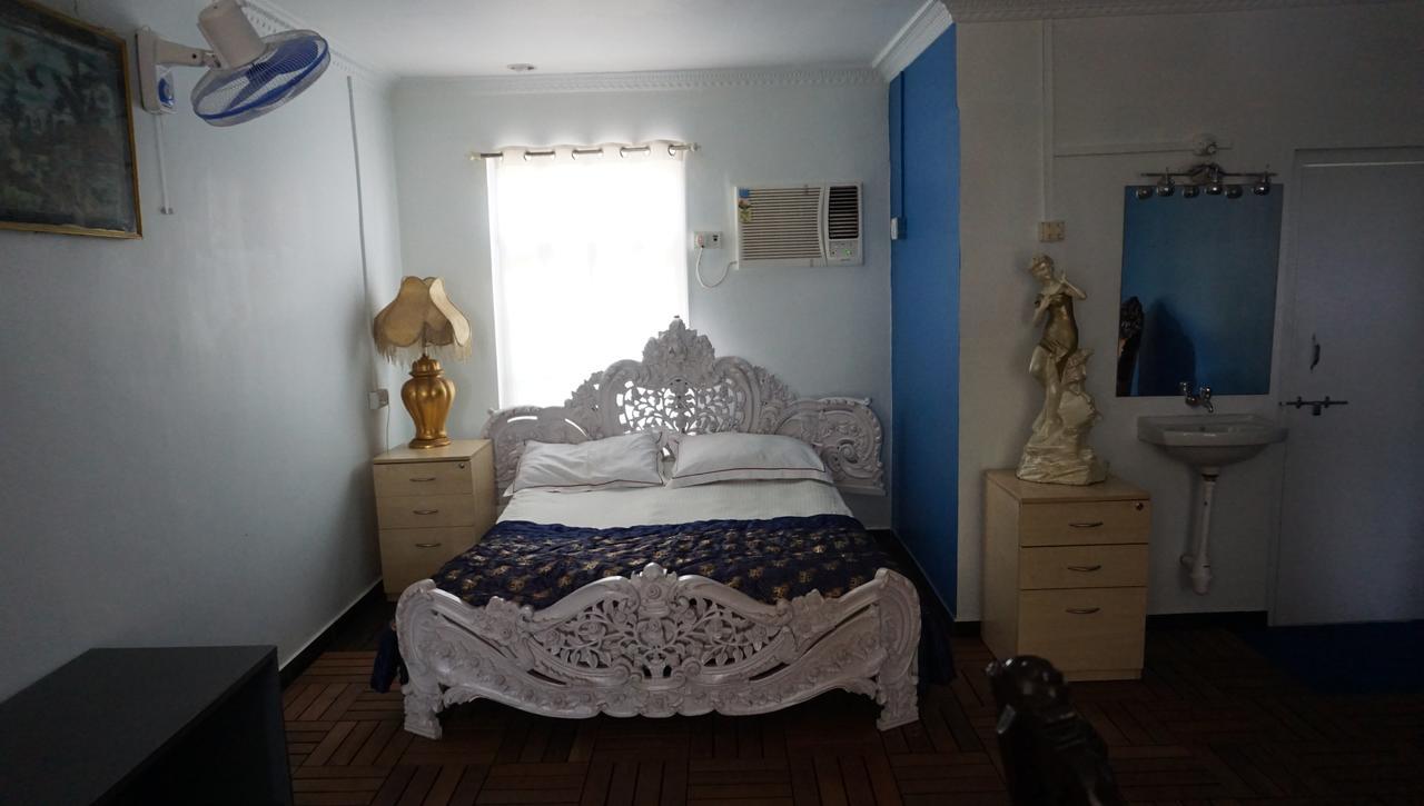 Sona Villa, The Lake Chalet Kudal  Luaran gambar